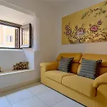 Pearl Suite